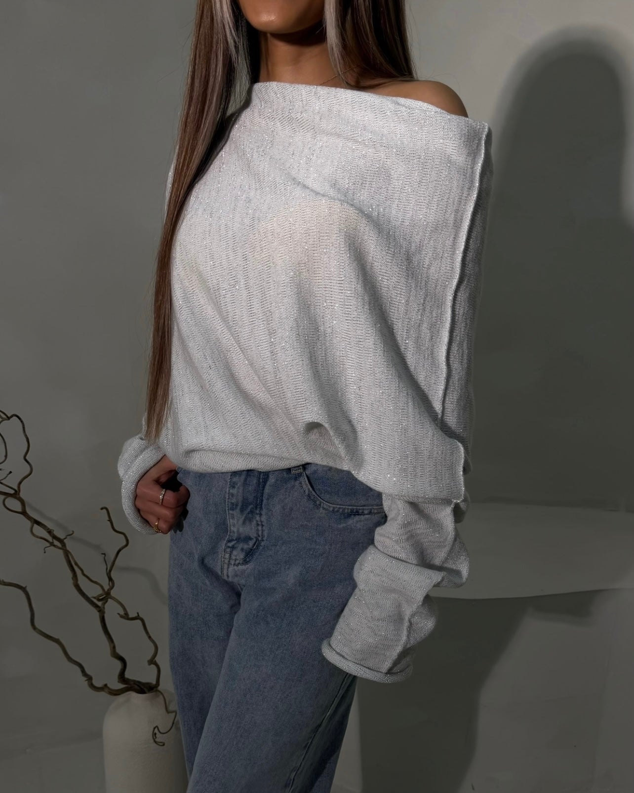 Amirati Poncho Jumper - White