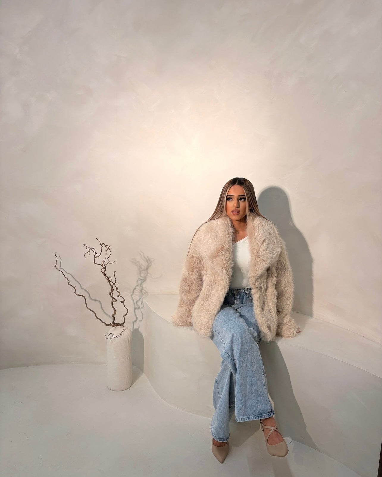 Hannah Faux Fur Coat - Beige